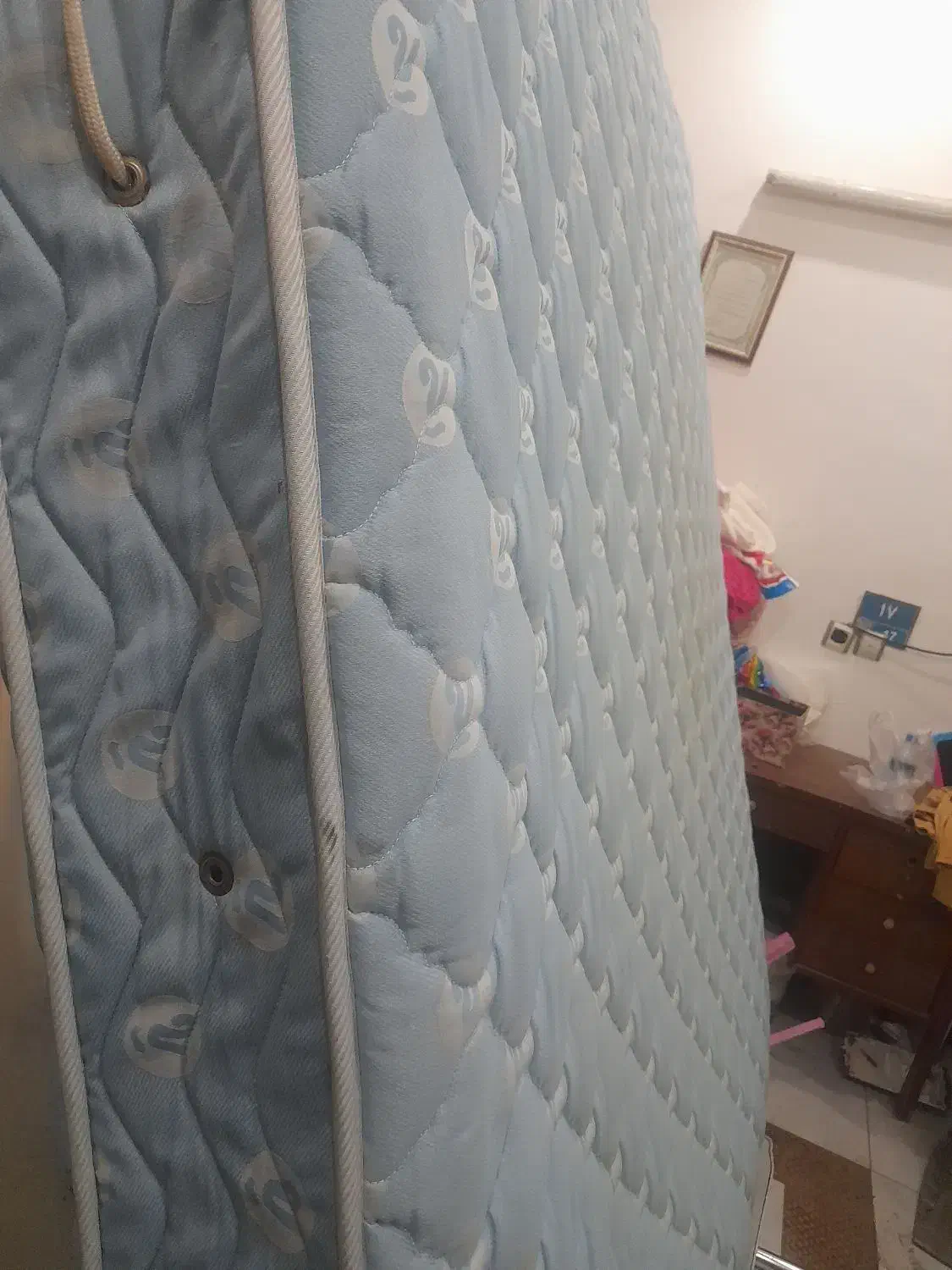 تشک|تشک تختخواب|ایزدشهر, |دیوار