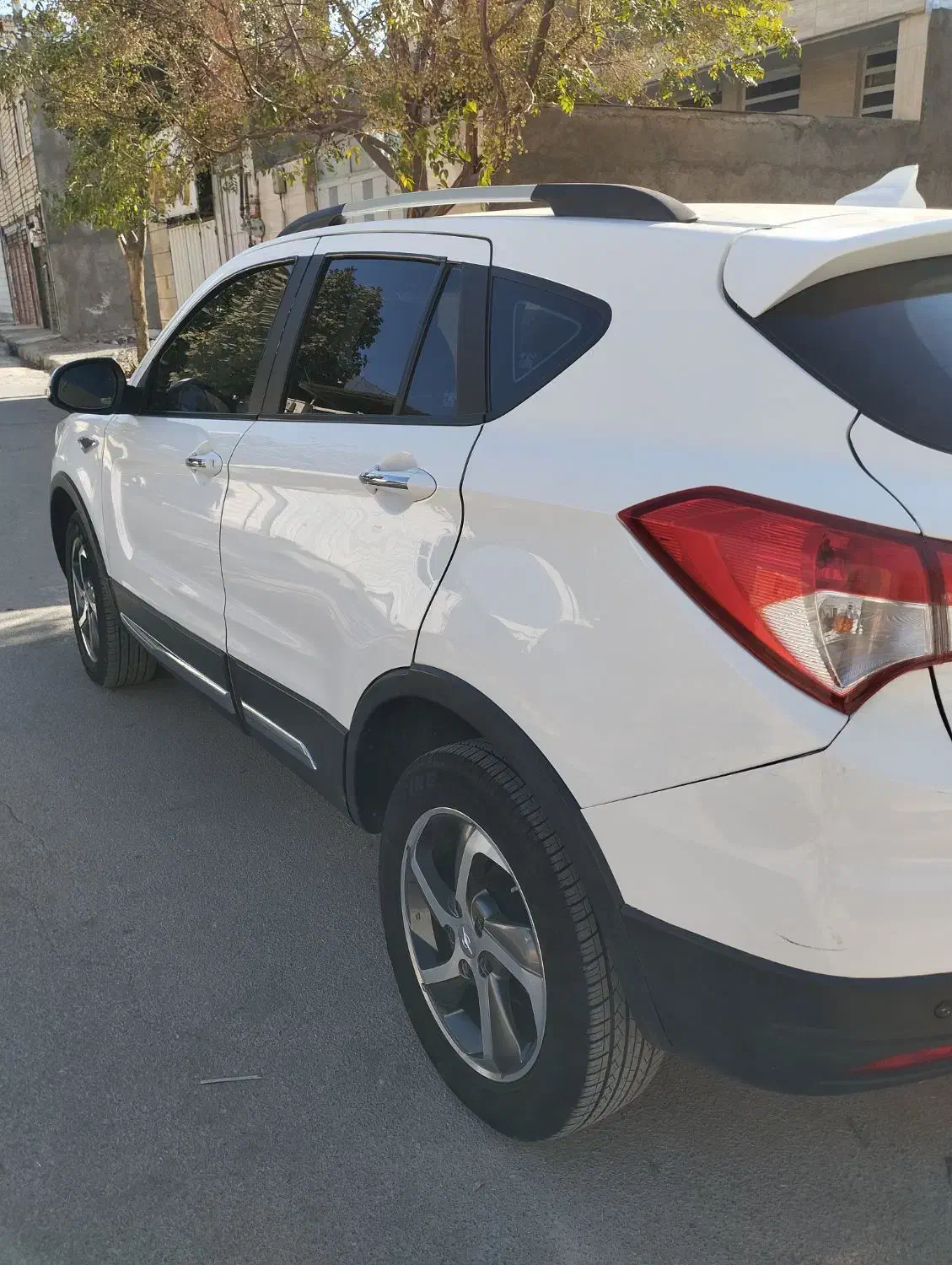 هایماs5|خودرو سواری و وانت|خرمآباد, |دیوار