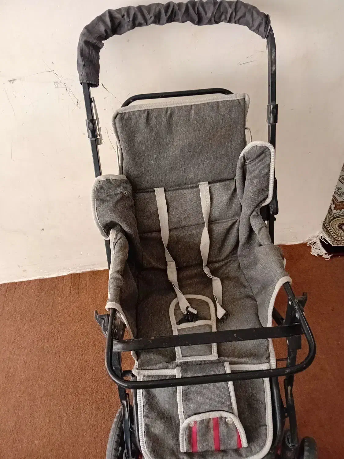 راروئک|کالسکه و لوازم جانبی|دورود, |دیوار