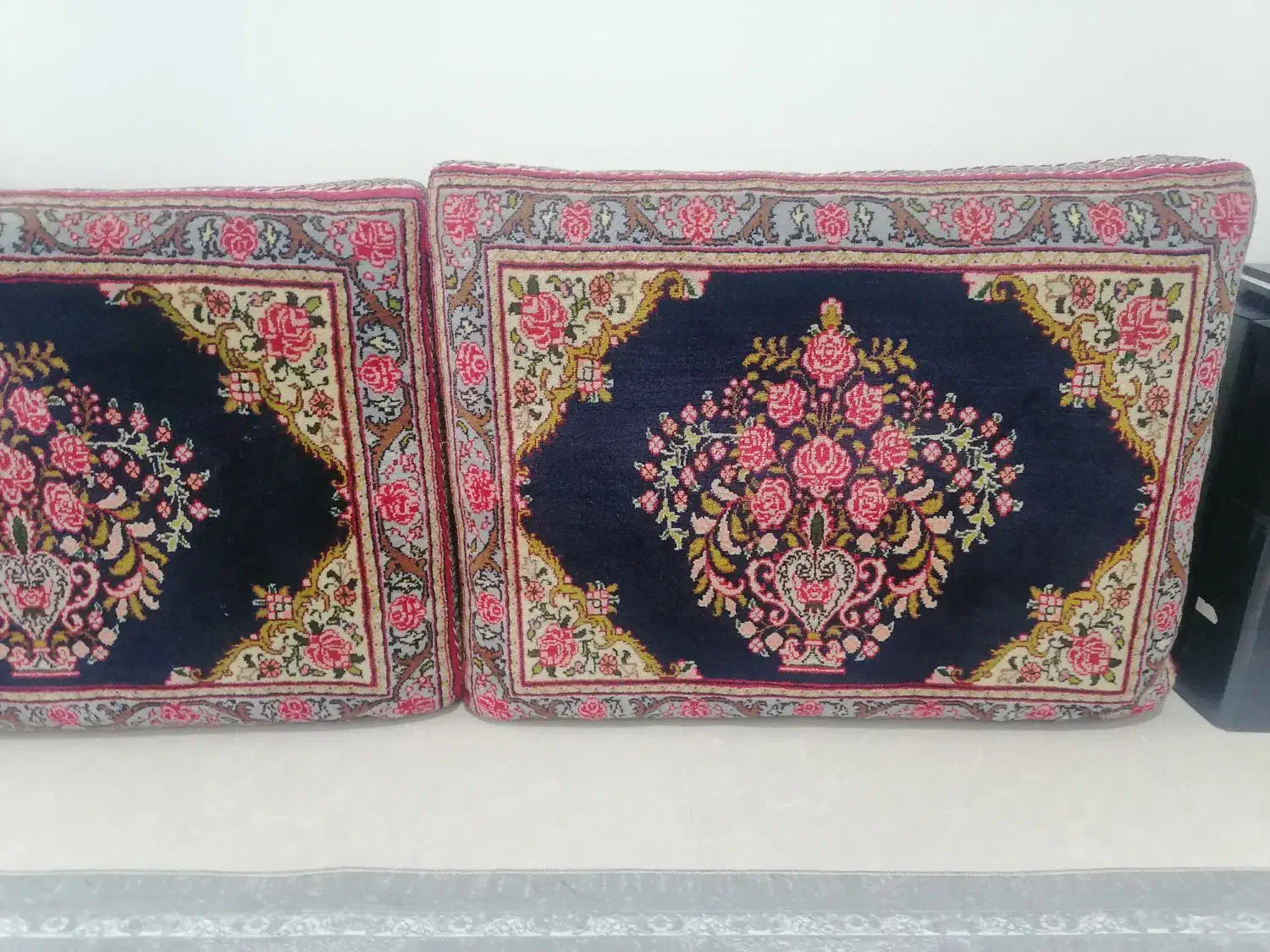 پشتی دست بافت|پشتی|سنندج, |دیوار