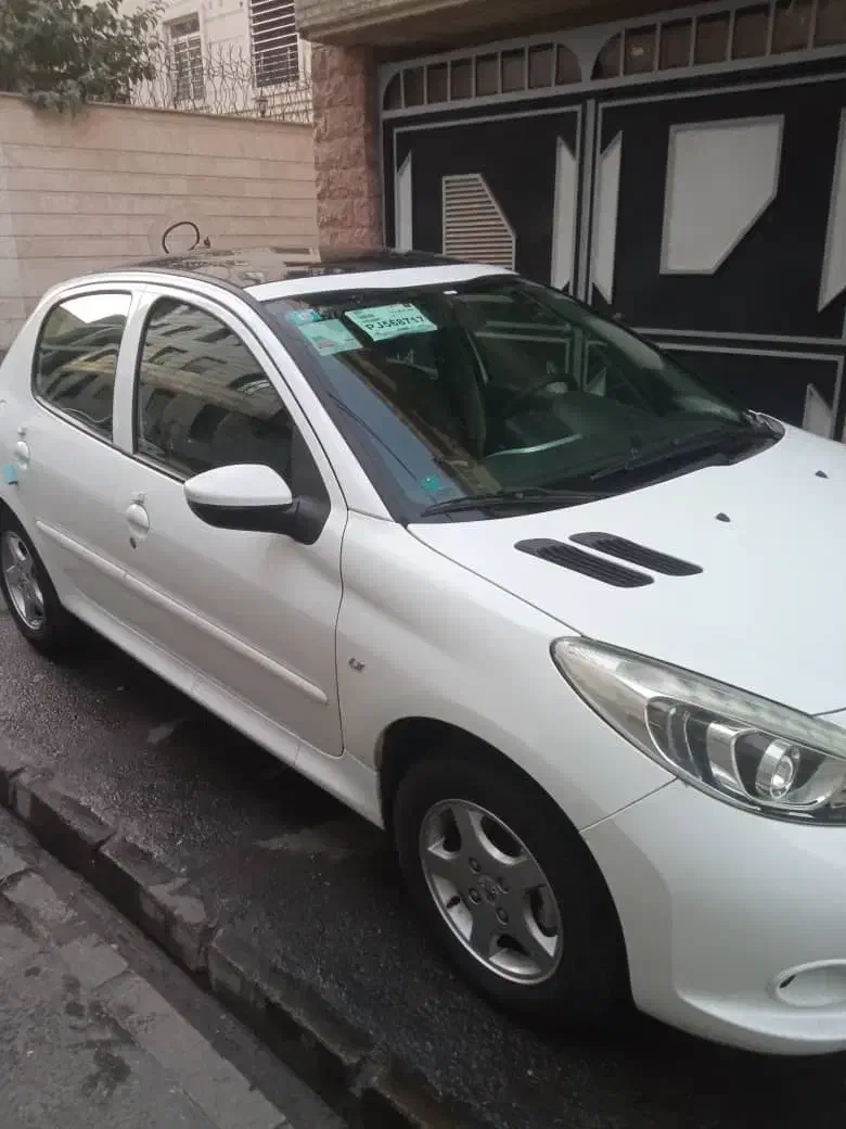 207پانا دنده خانگی بسیار تمیز با کارکرد پایین|خودرو سواری و وانت|تهران, شهرک دانشگاه|دیوار