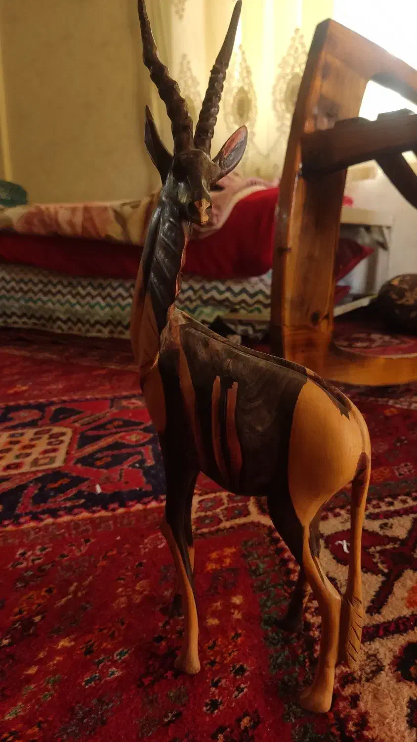 مجسمه های تزیینی چوبی|مجسمه، تندیس، ماکت|شیراز, معالیآباد|دیوار