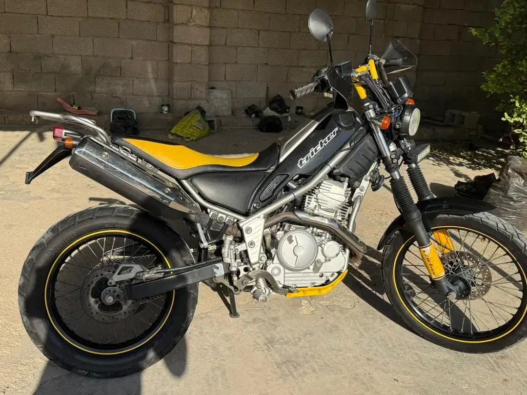 موتور تریکر|موتورسیکلت|وحدتیه, |دیوار