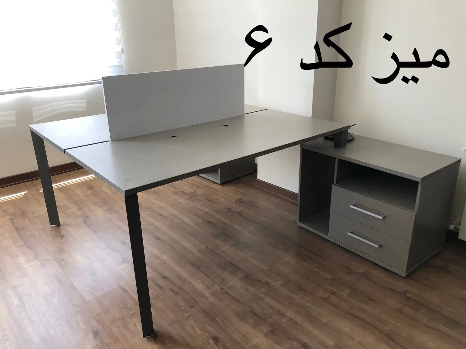 فروش فوری میز و کمد اداری مدرن و نو از برند معتبر|مبلمان اداری|تهران, ایرانشهر|دیوار