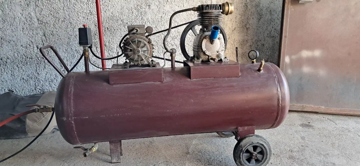 پمپ باد ۱۵۰ لیتری تمیز|ماشین‌آلات صنعتی|مود, |دیوار