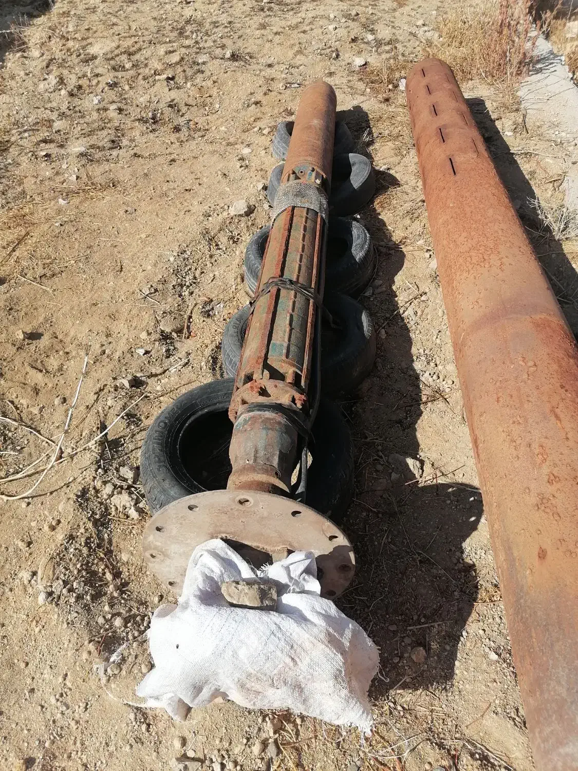 الکترو پمپ شناور 110 کیلو واتی|ابزارآلات|گندمان, |دیوار