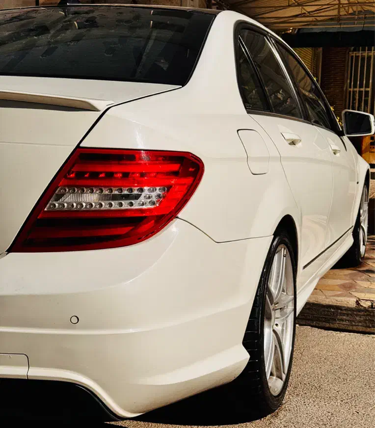 Benz c2012فابریک|خودرو سواری و وانت|شیراز, شهرک پرواز|دیوار