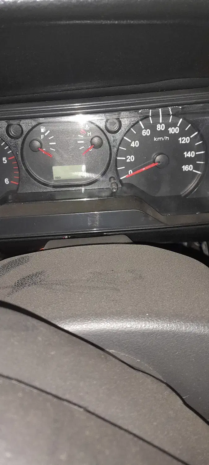 نیسان خشک آپشنال کولر دار دوگانه کارخانه ۱۴۰۴|خودرو سواری و وانت|اراک, |دیوار