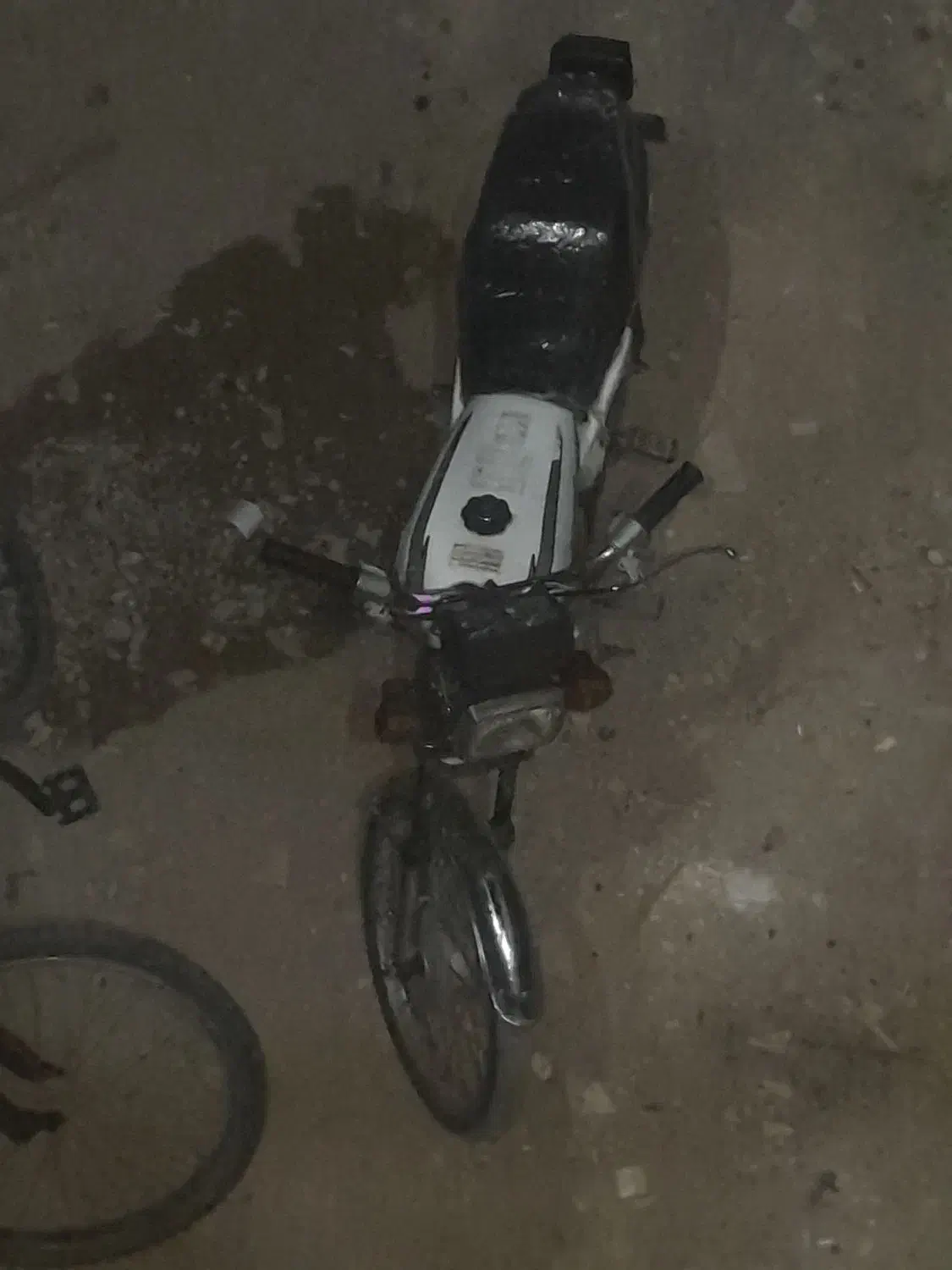 فوری فوری متور۱۲۵مزایده قیمت۱۴ملیون تخفیف پایمامله|موتورسیکلت|دورود, |دیوار