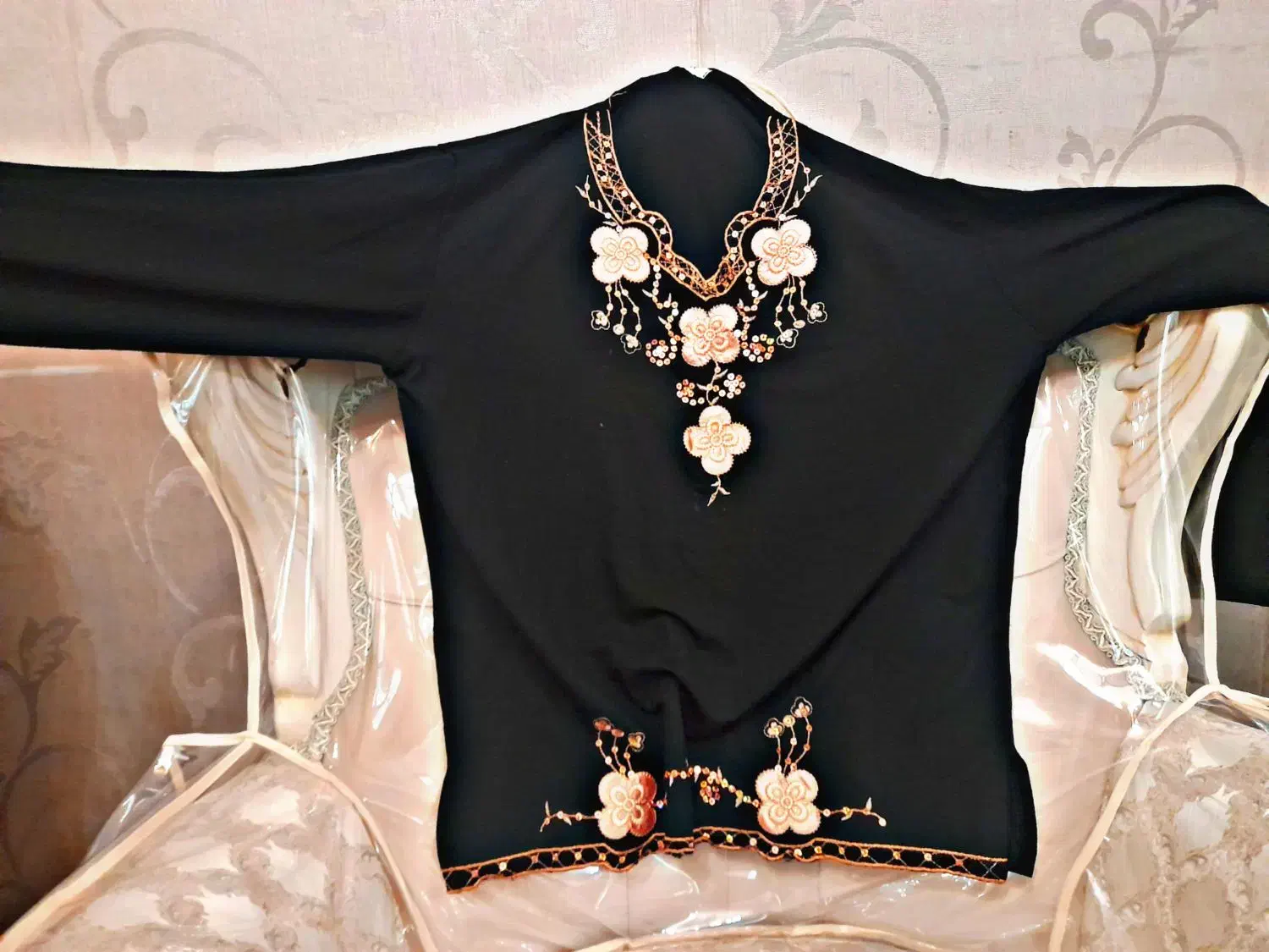 سه عدد تونیک و پیراهن نو|لباس|ارومیه, |دیوار