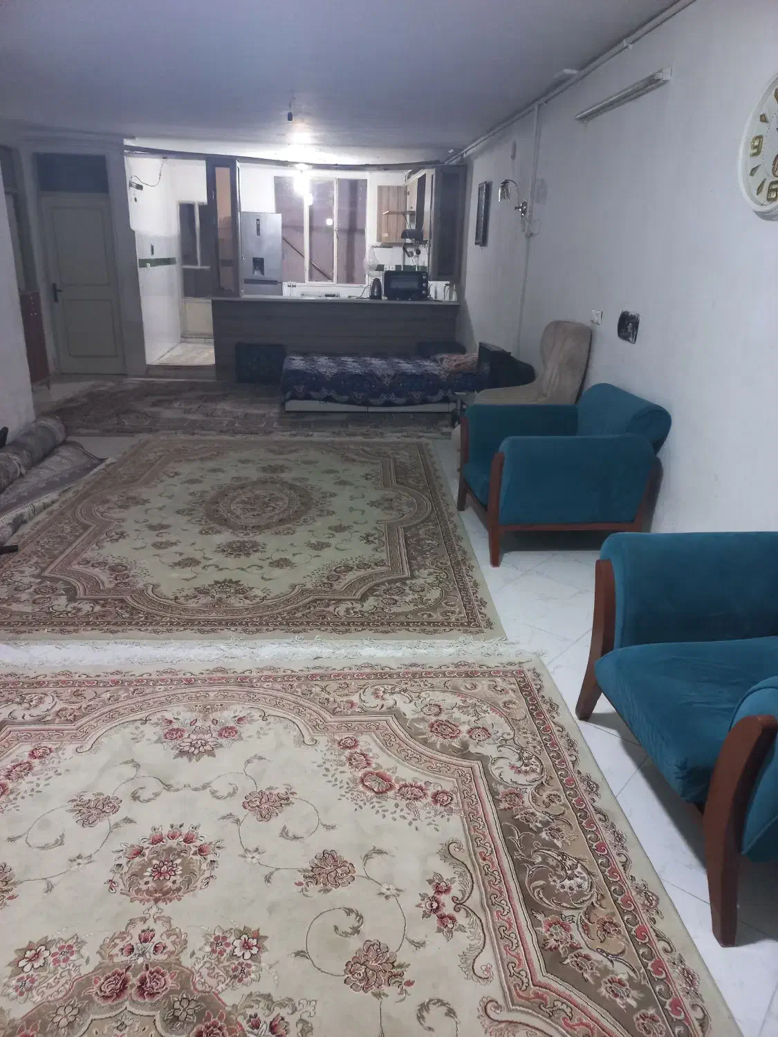 آپارتمان ۱۰۰ متری ماهانه پارکینگ اختصاصی|اجارهٔ کوتاهمدت آپارتمان و سوئیت|کرج, خرمدشت|دیوار