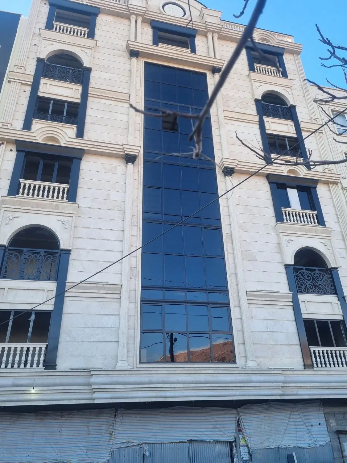 کارخانه تولید در پنجره دوجداره upvc یو پی وی سی|خدمات پیشه و مهارت|تبریز, |دیوار