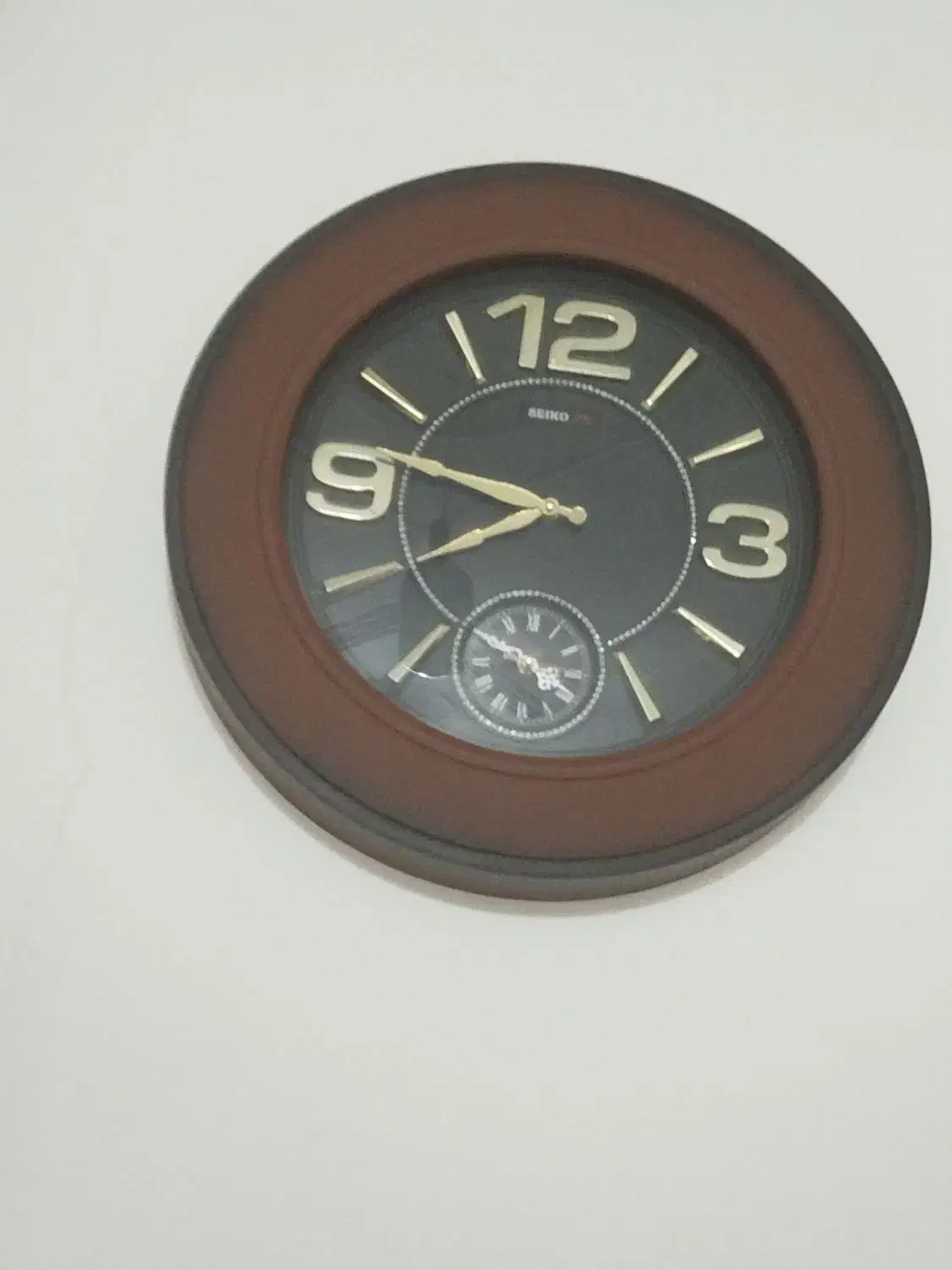 یک عدد ساعت دیواری|ساعت دیواری و تزئینی|ورامین, ورامین|دیوار