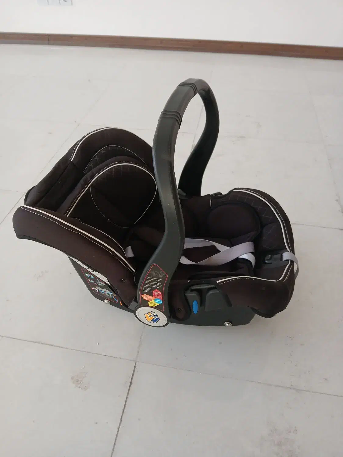 کریر و صندلی ماشین|کالسکه و لوازم جانبی|شهریار, شهرک وائین|دیوار