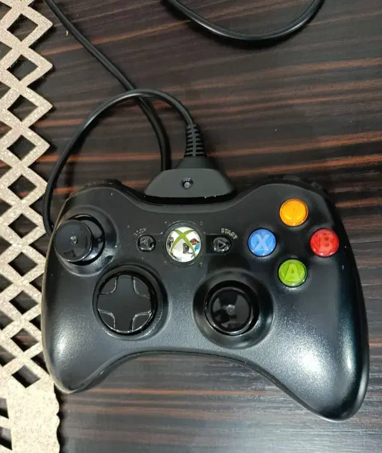 دسته ایکس باکس ۳۶۰ (سالم)|کنسول، بازی ویدئویی و آنلاین|شریفآباد, |دیوار