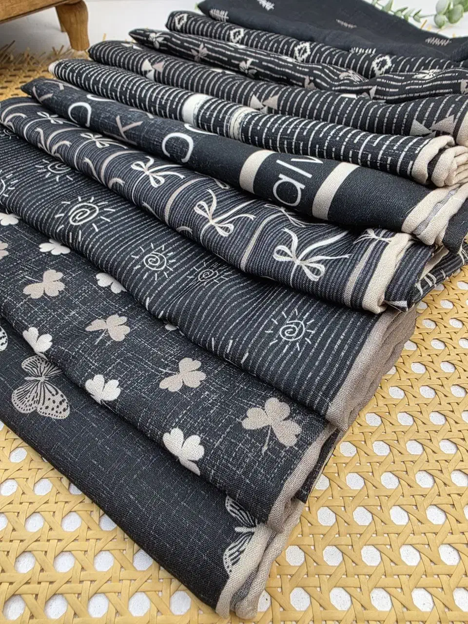 فروش شال وروسری|لباس|نجف‌آباد, بازار|دیوار