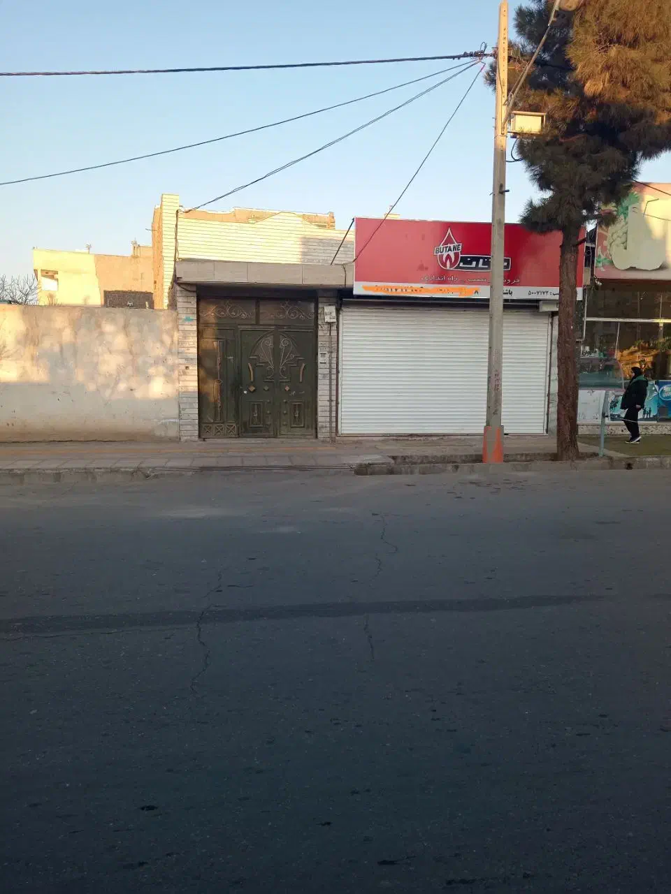 مغازه تجاری 24متر حاشیه اصلی خیابان نهضت|فروش مغازه و غرفه|سبزوار, هویزه|دیوار