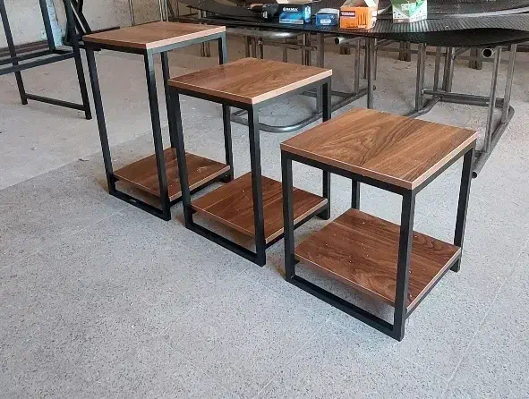 ساخت انواع میز و رگال لباس|میز تحریر و کامپیوتر|یزد, |دیوار