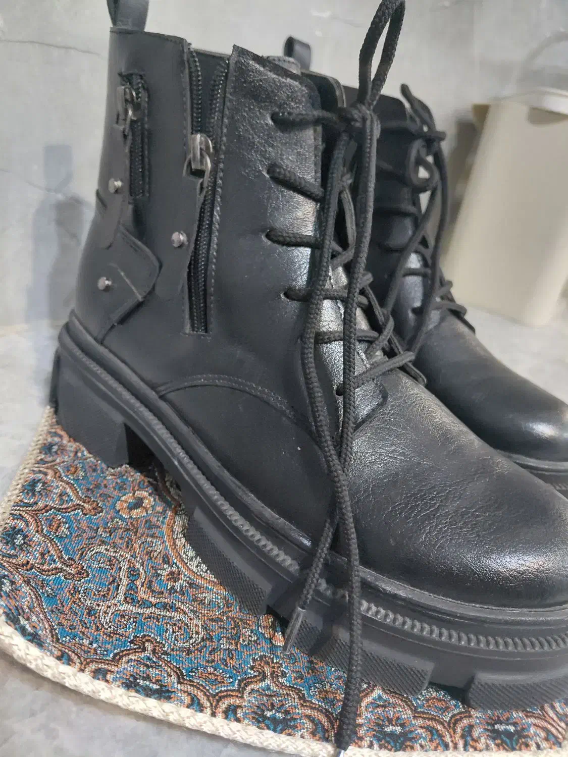 کفش بوت زنانه|کیف، کفش، کمربند|یزد, |دیوار