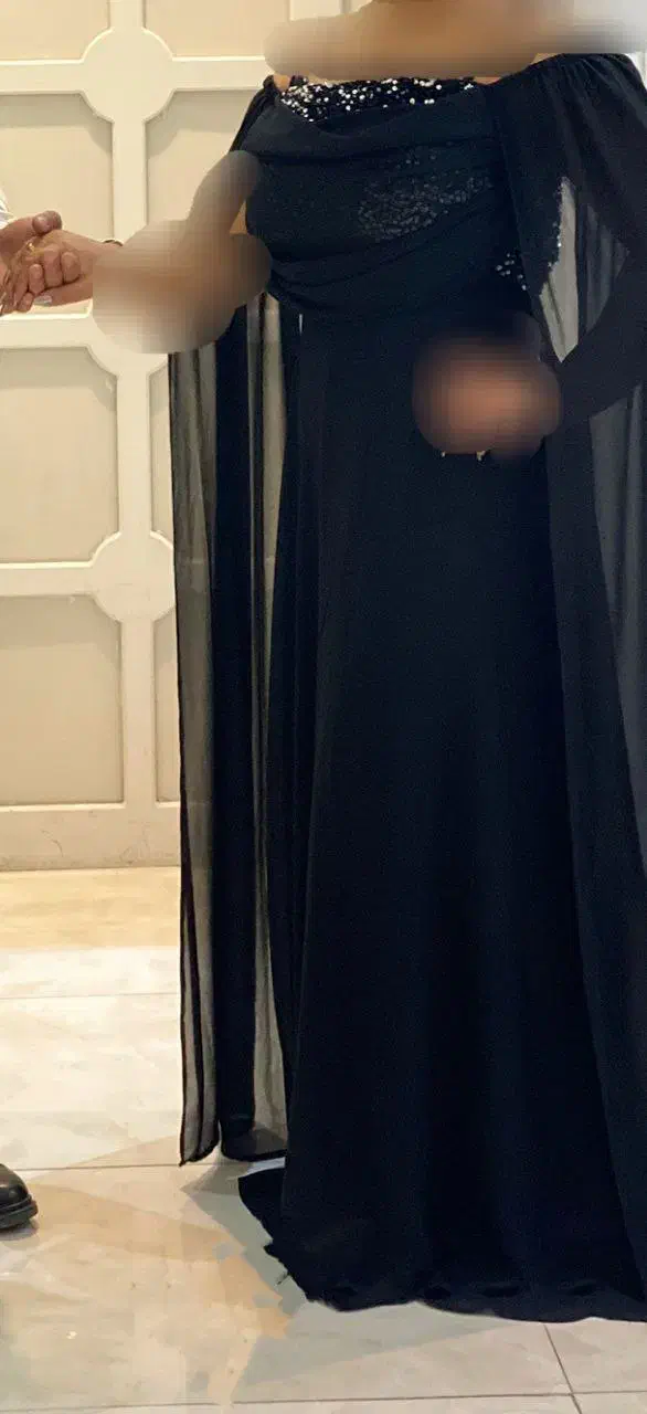 کاپشن. مجلسی|لباس|میانه, |دیوار