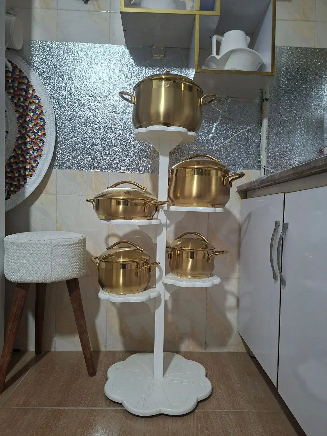 زیر قابلمه|آب‌چکان و نظم‌دهنده ظروف|یاسوج, |دیوار