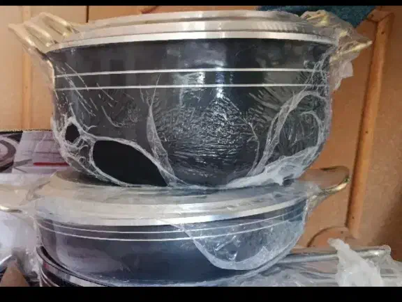 سرویس قابلمه تفلن گرانیت جنس ضخیم|ظروف پخت‌وپز|تربت‌حیدریه, میدان مرکزی|دیوار