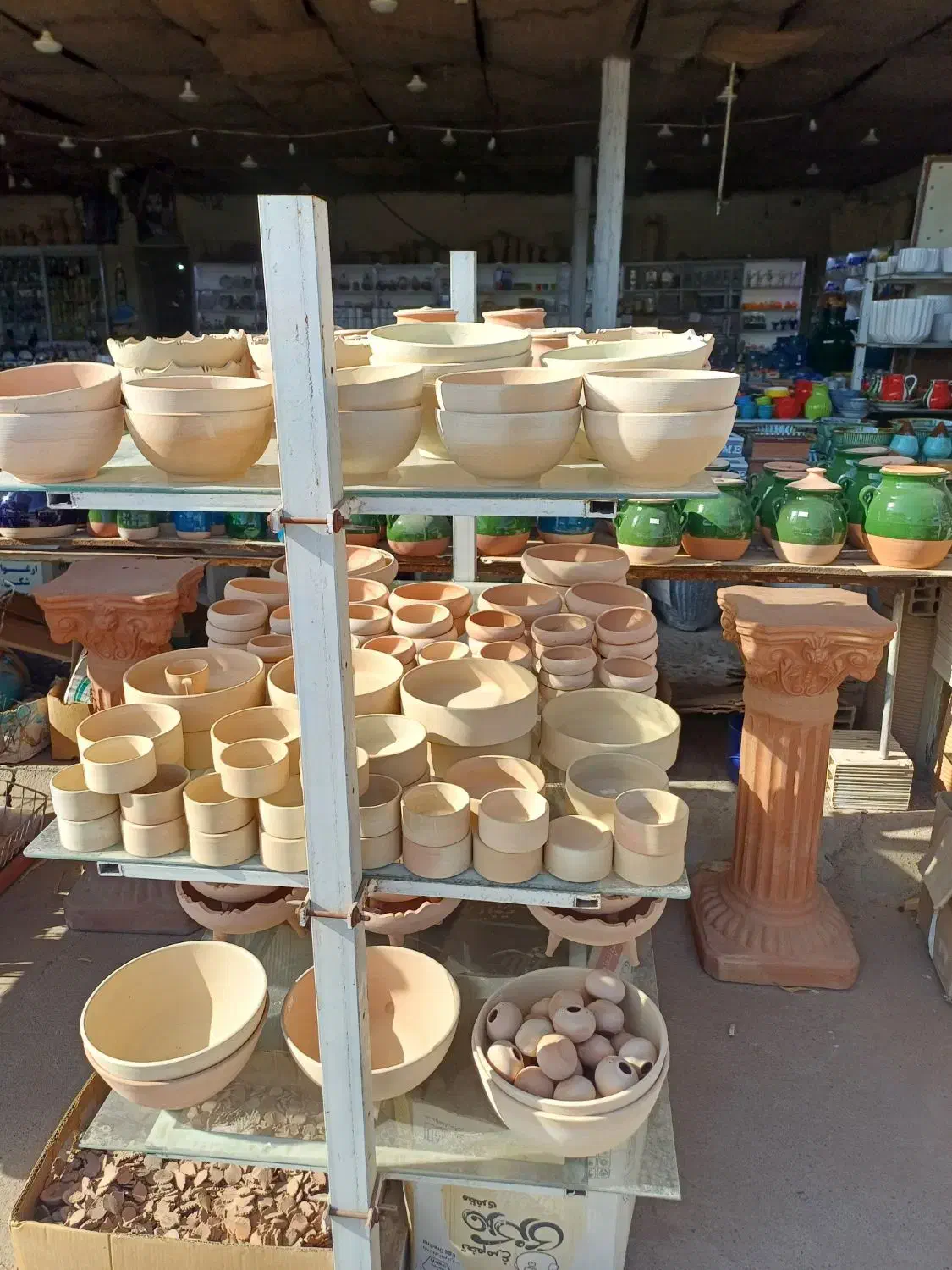 ظرف سفالی و کوزه آب|صنایع دستی و سایر لوازم تزئینی|قم, آزادگان|دیوار