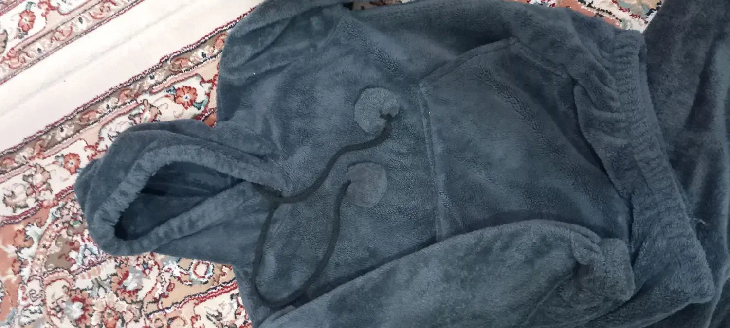 هودی شلوار|لباس|دورود, |دیوار