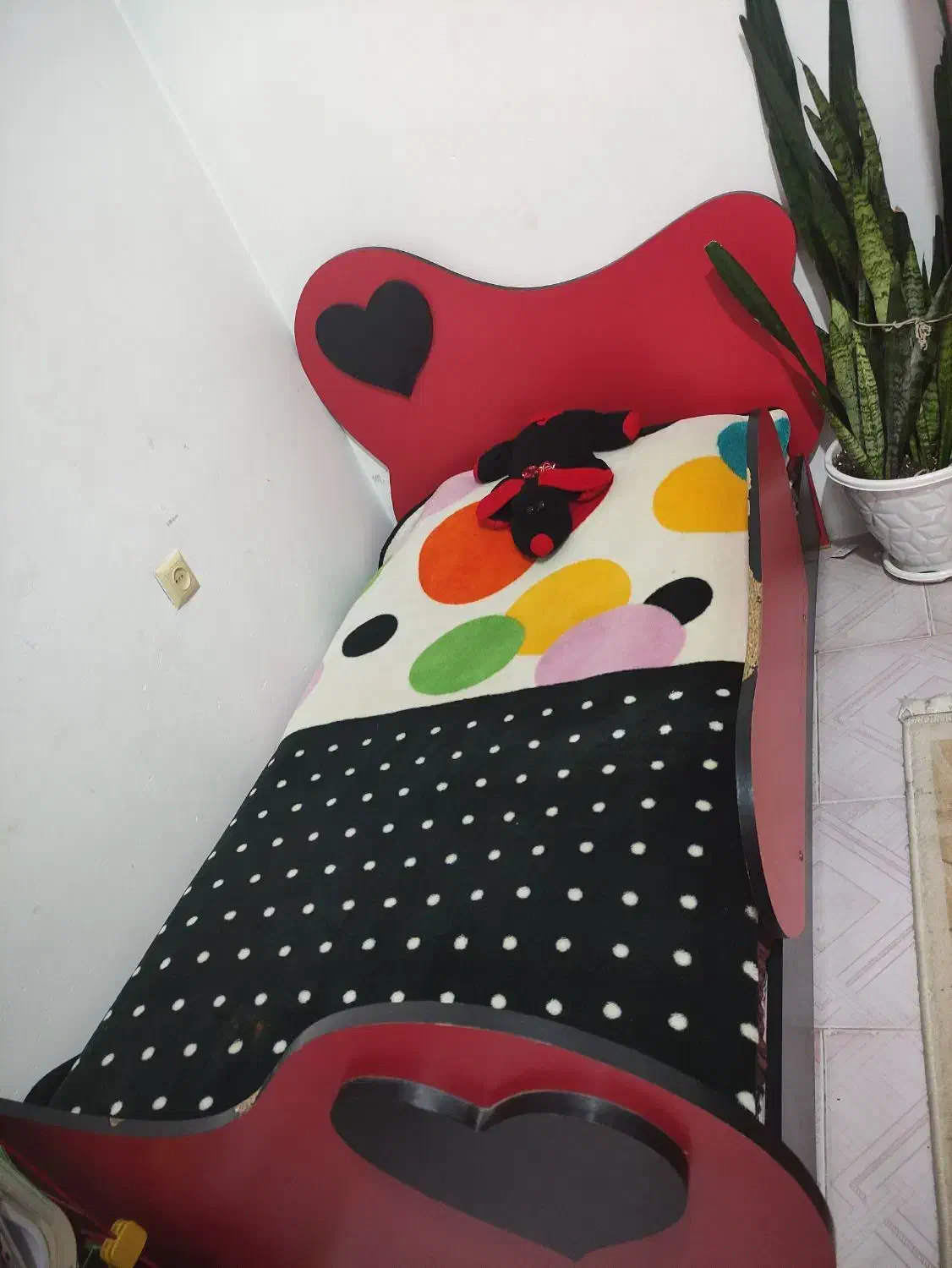 تخت و کمد کودکان|تخت و صندلی بچه|بابل, |دیوار