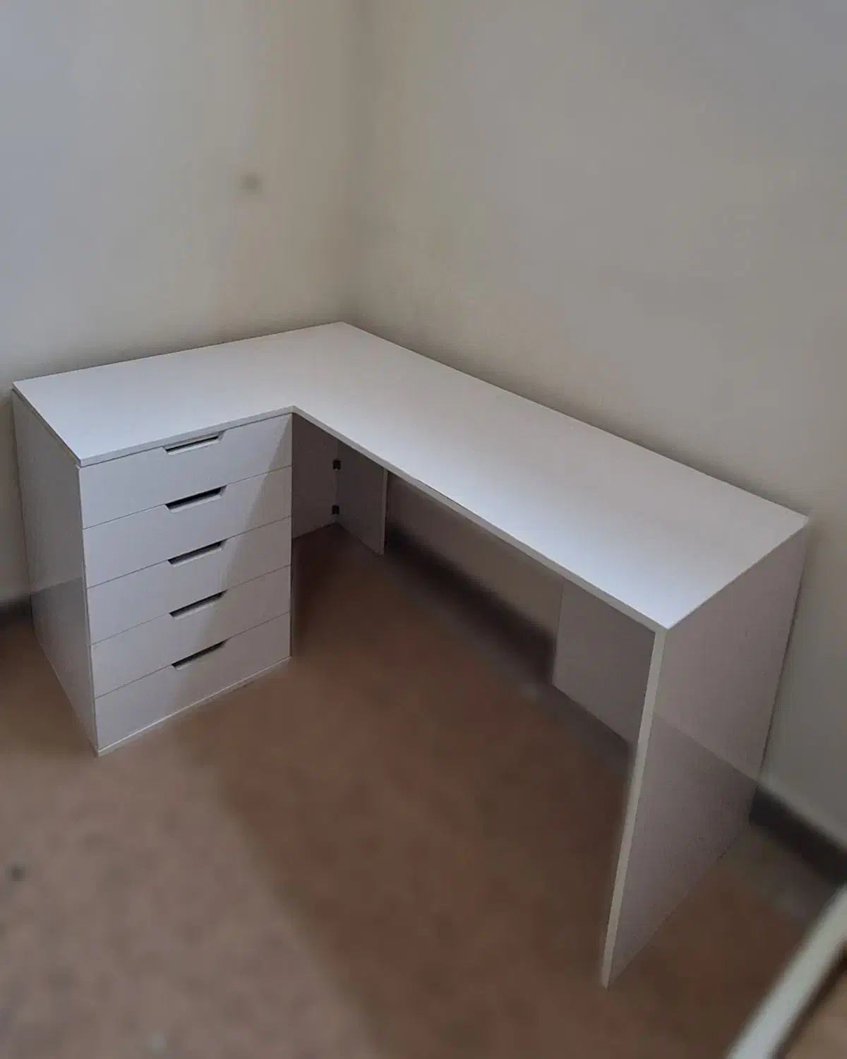 میز|میز تحریر و کامپیوتر|اندیمشک, |دیوار