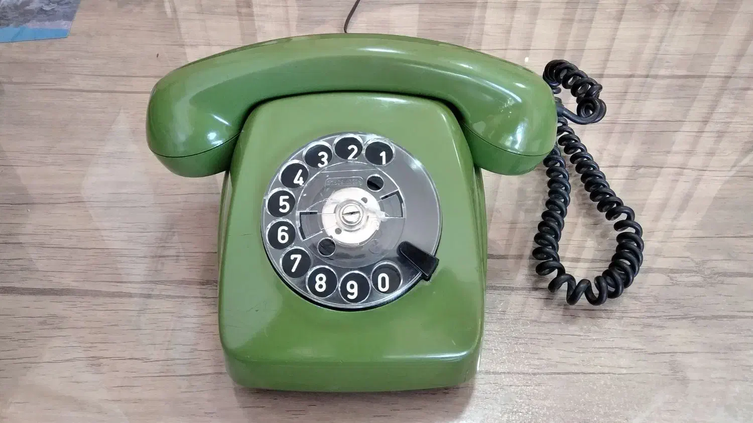 تلفن کلکسیونی ساخت آلمان غربی مدل POST FeTAp 611-2|تلفن رومیزی|دماوند, دماوند|دیوار