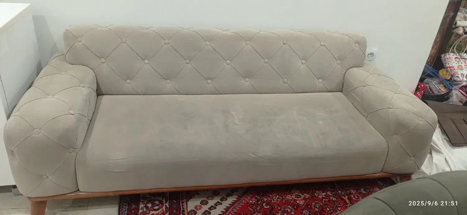نیم ست سالم|مبلمان خانگی و میز عسلی|مشهد, جانباز|دیوار
