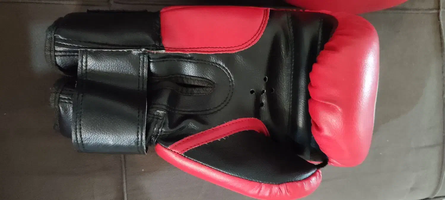 دستکش بوکس|تجهیزات ورزشی|خرم‌آباد, |دیوار