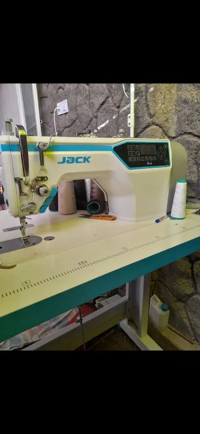 چرخ خیاطی و سردوز|چرخ خیاطی و ریسندگی|تربت جام, معدآباد|دیوار