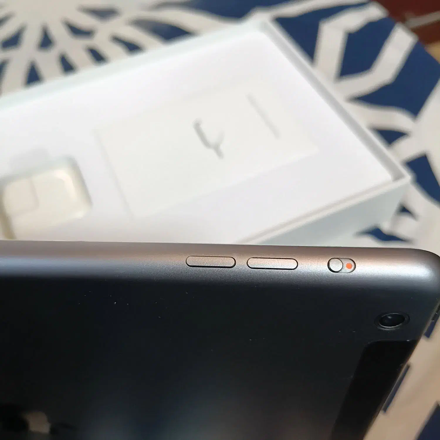 اپل آیپد ایر ipad air|تبلت|قم, باجک دو|دیوار