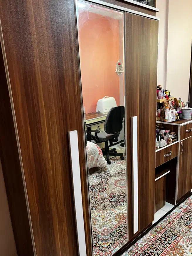سرویس خواب تک نفره بصورت کامل|تخت و سرویس خواب|شیراز, زرهی|دیوار