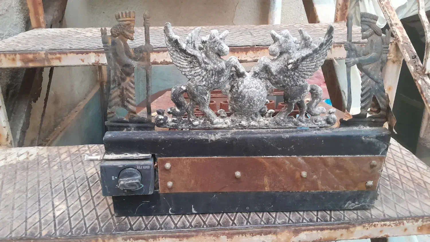 مشعل شومینه|بخاری، هیتر، شومینه|دماوند, گیلاوند|دیوار