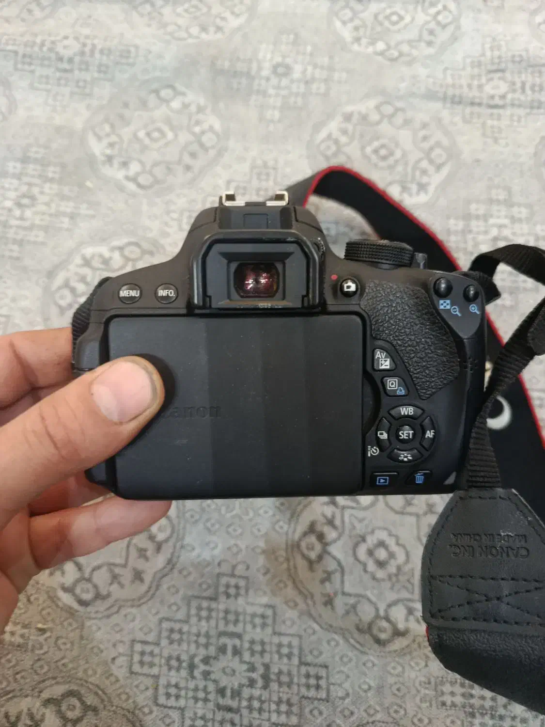 دوربین کنون 700 d در حد نو|دوربین عکاسی و فیلمبرداری|اهر, |دیوار