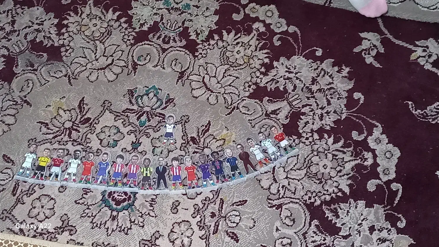 فیگور کیمیدی|اسباببازی|نیشابور, فضل|دیوار