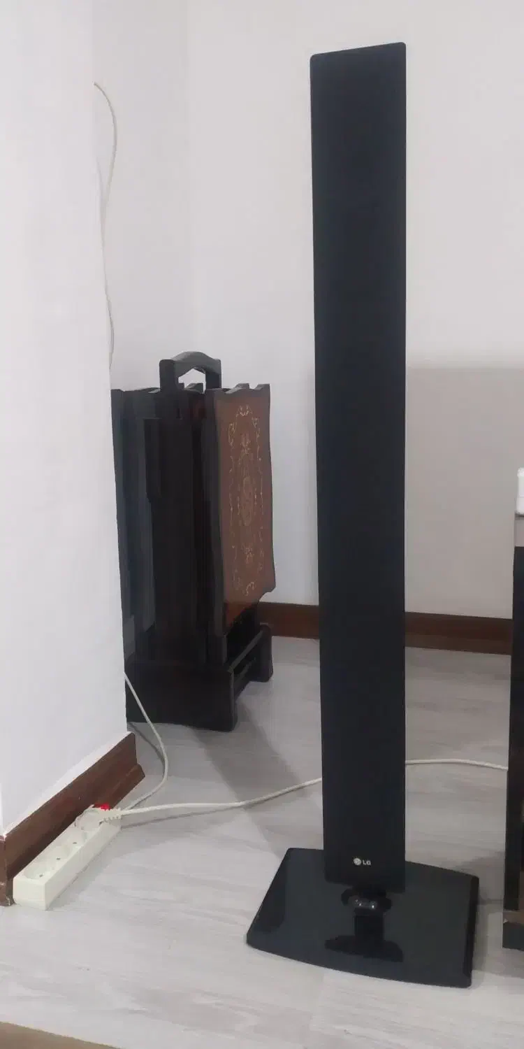 یک دستگاه سینما خانگی ال جی سالم با کارتون|سیستم صوتی خانگی|کلاچای, |دیوار