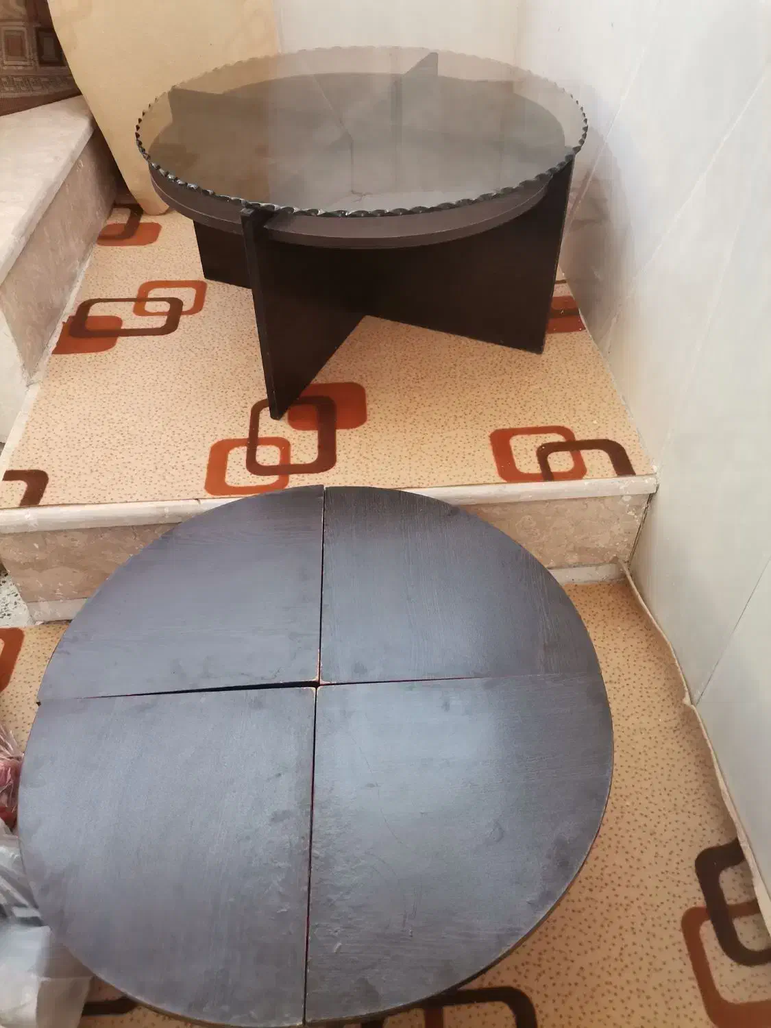 جلومبلی گرد و4تا عسلی|مبلمان خانگی و میز عسلی|نجف‌آباد, جلال آباد|دیوار