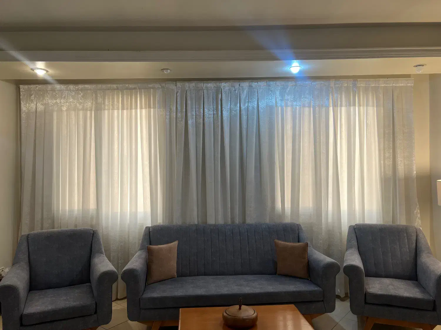 پرده|پرده، رانر، رومیزی|تهران, جوانمردان (اندیشه)|دیوار