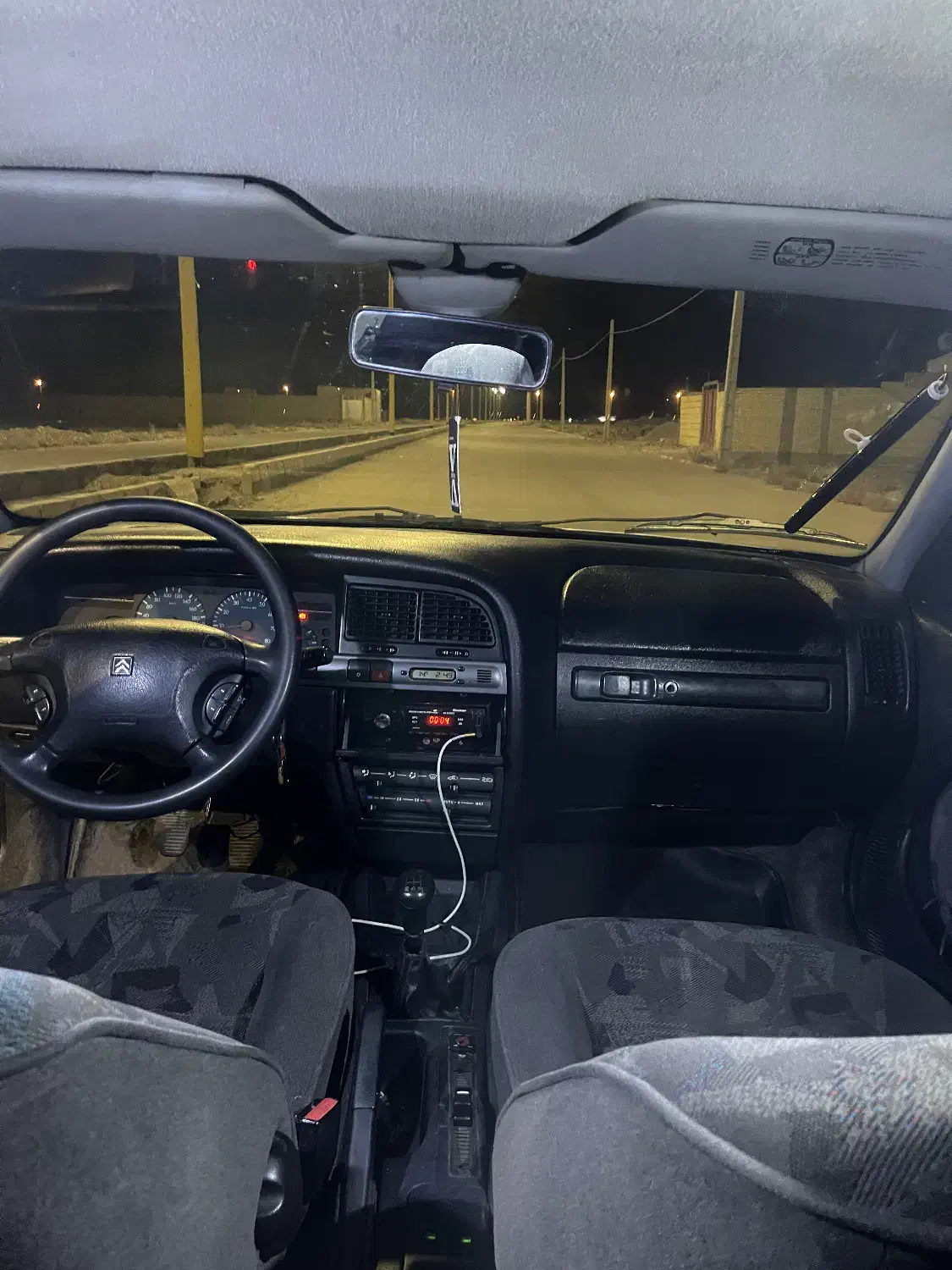 زانتیا ۲۰۰۰|خودرو سواری و وانت|شیراز, قدوسی غربی|دیوار