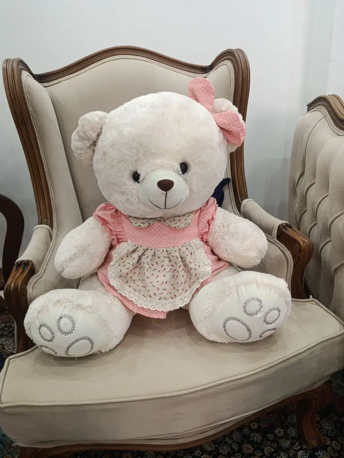 خرس بزرگ|اسباببازی|پرند, فاز ۴|دیوار