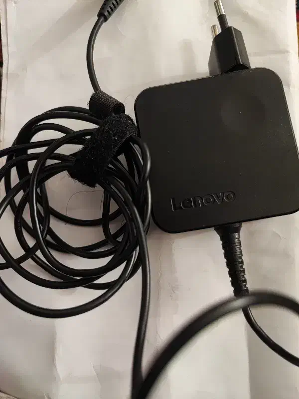 شارژر لپ تاب لنوو|قطعات و لوازم جانبی رایانه|مشهد, هنرور|دیوار
