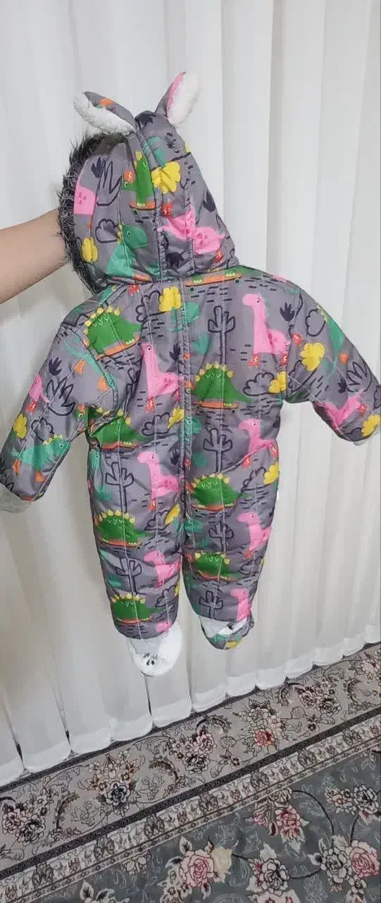 سرهمی نوزاد|کفش و لباس بچه|پرند, فاز ۶|دیوار