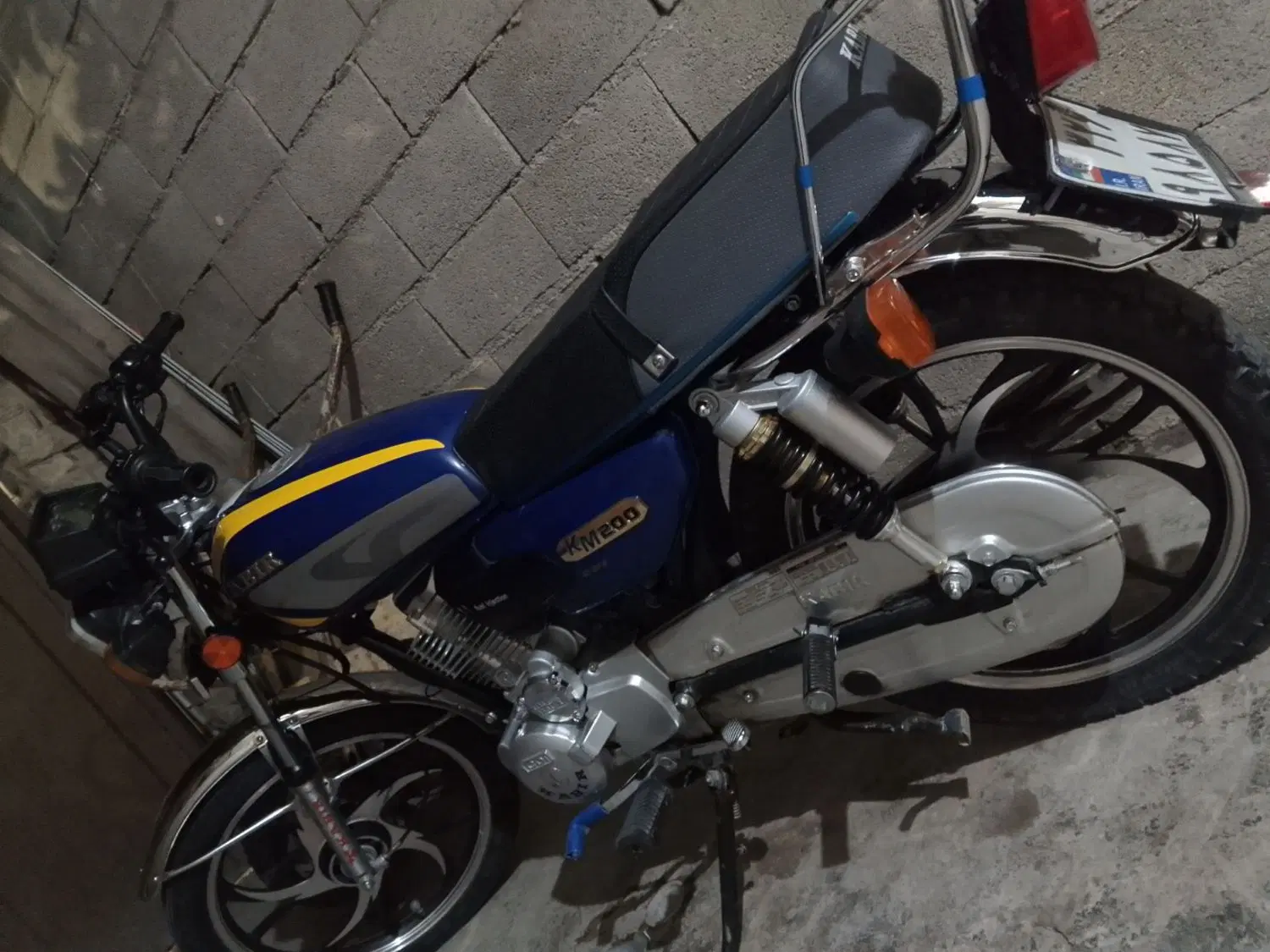 موتور 200 کبیر 402|موتورسیکلت|کرج, کوی کارمندان جنوبی|دیوار