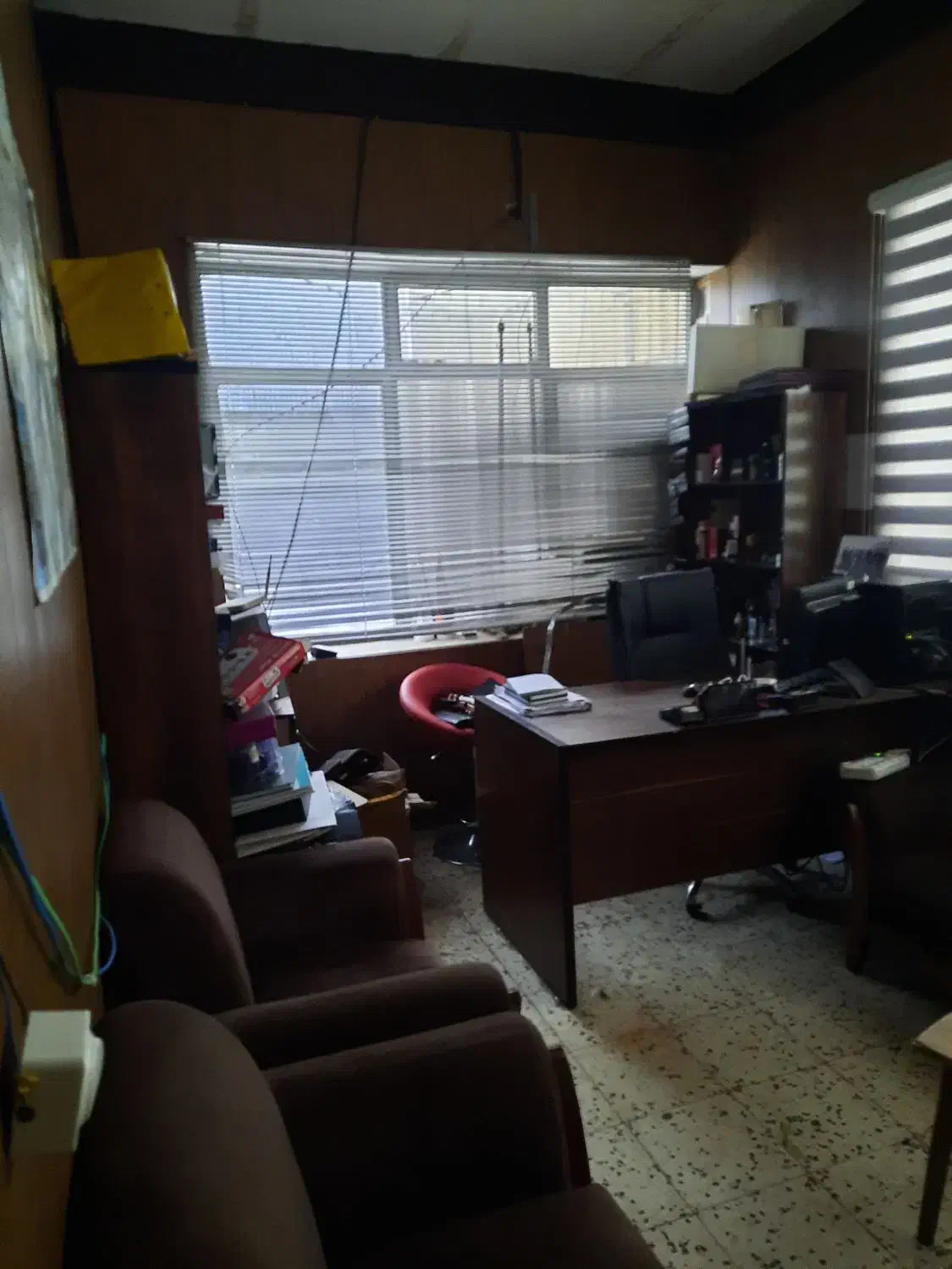 منزل استیجاری برای اداری و انباری|اجارهٔ دفتر کار، اتاق اداری، مطب|رشت, معلم|دیوار