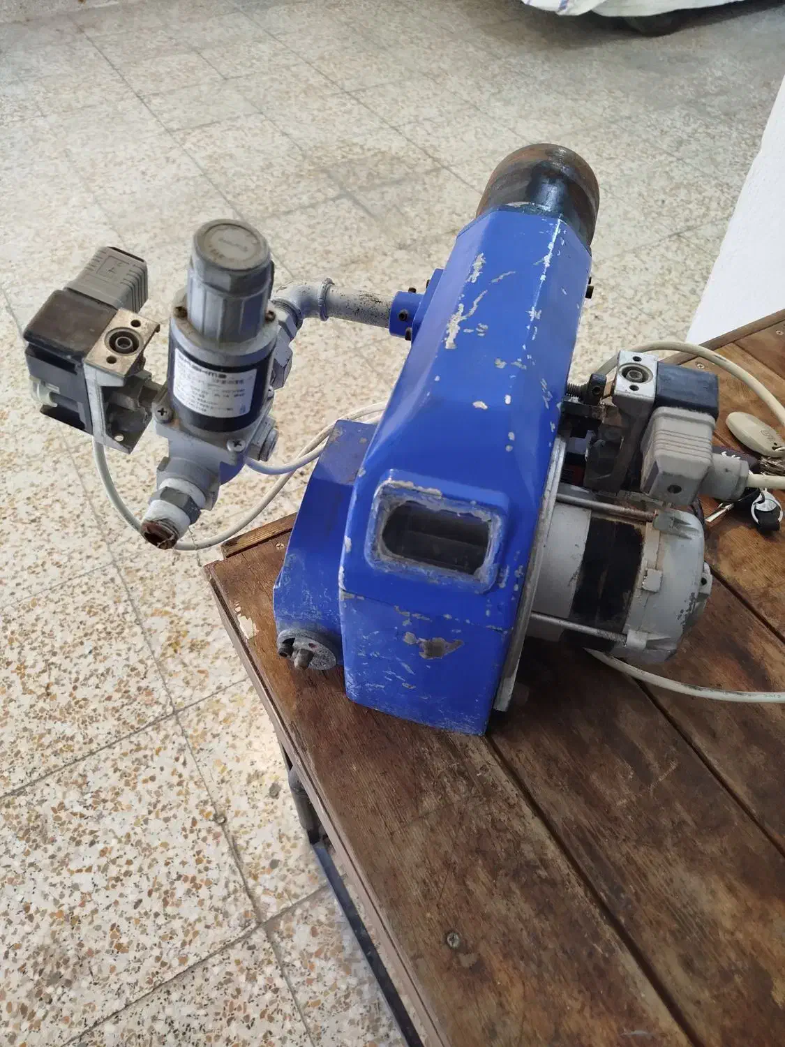 مشعل گازسوز|آبگرمکن، پکیج، شوفاژ|تهران, گلستان (شهرک راه آهن)|دیوار