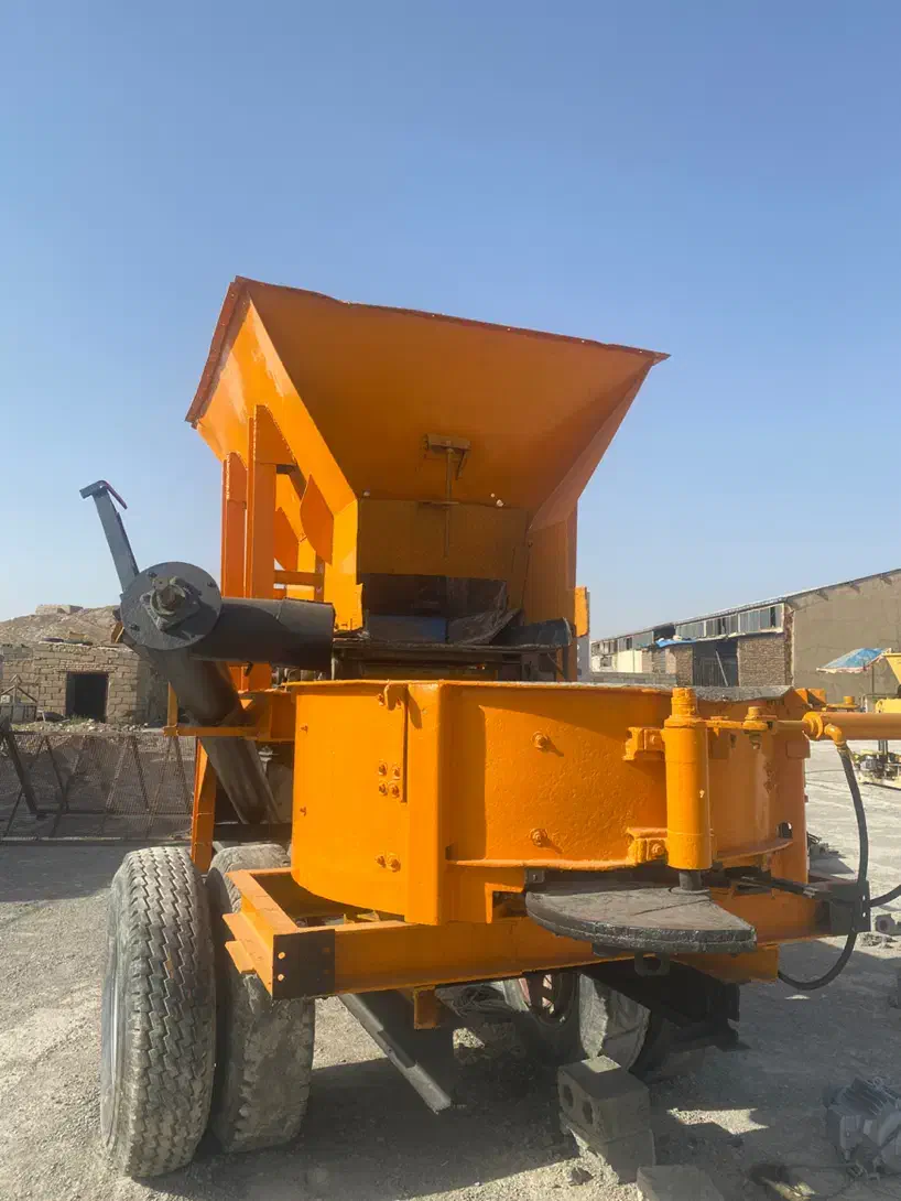 استخدام کارگر برای بلوک زنی دائمی|استخدام صنعتی، فنی، مهندسی|دهق, |دیوار